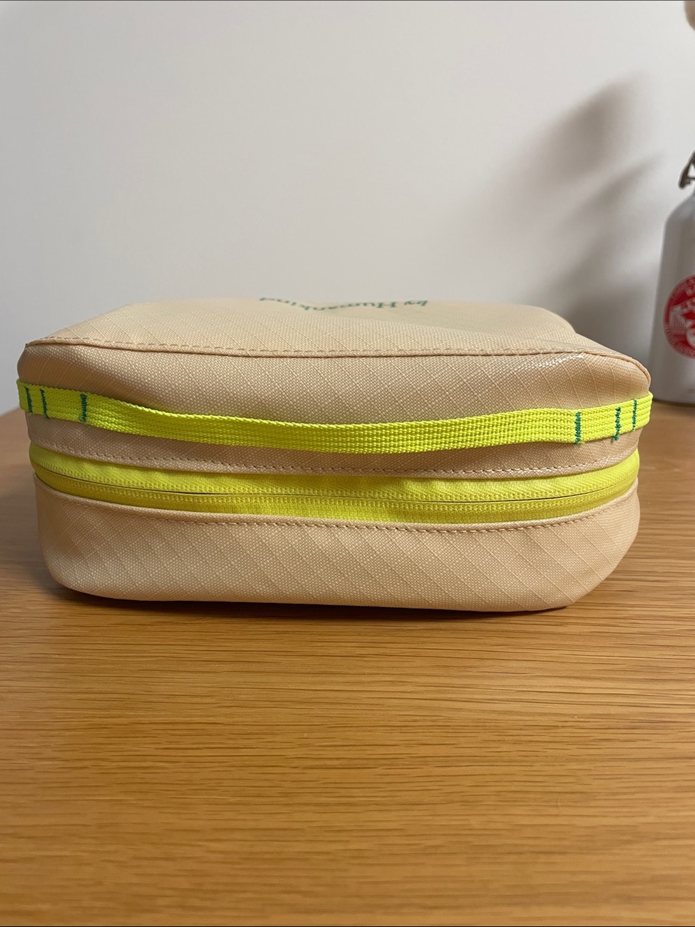 by Humankind Dopp Kit - Picture 3 of 7